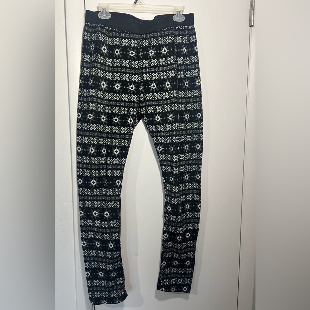 Cozy Black & White Fleece Leggings